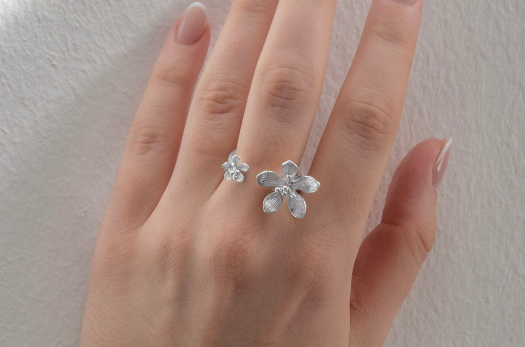 Double Flora Ring