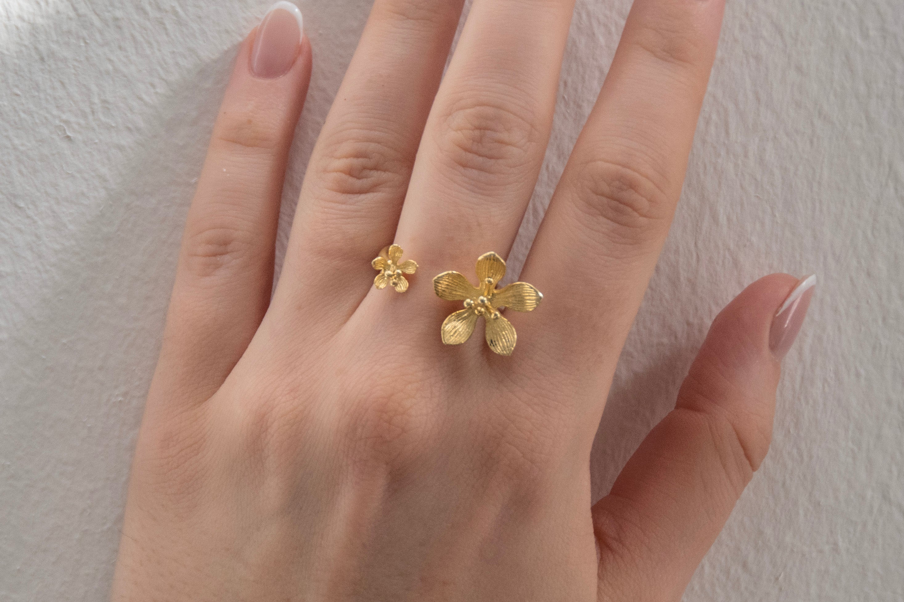 Double Flora Ring