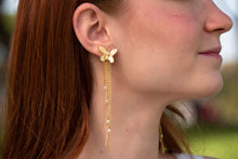 Load image into Gallery viewer, Alisea Pearl Earrings
