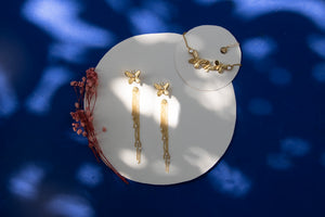 Alisea Pearl Earrings